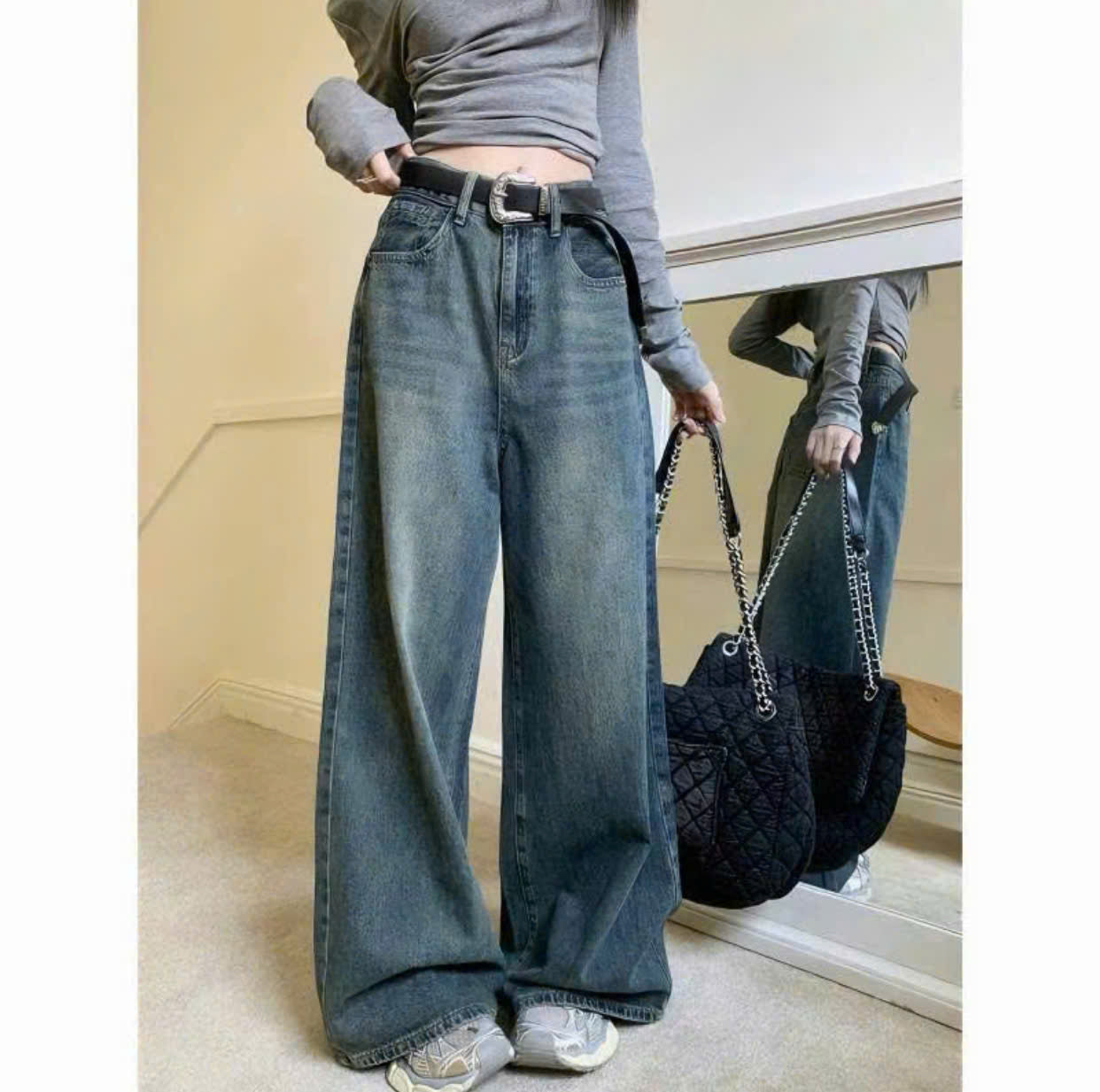 Wide leg jeans, soft, high waist, non-stretch fabric, flattering fit for women