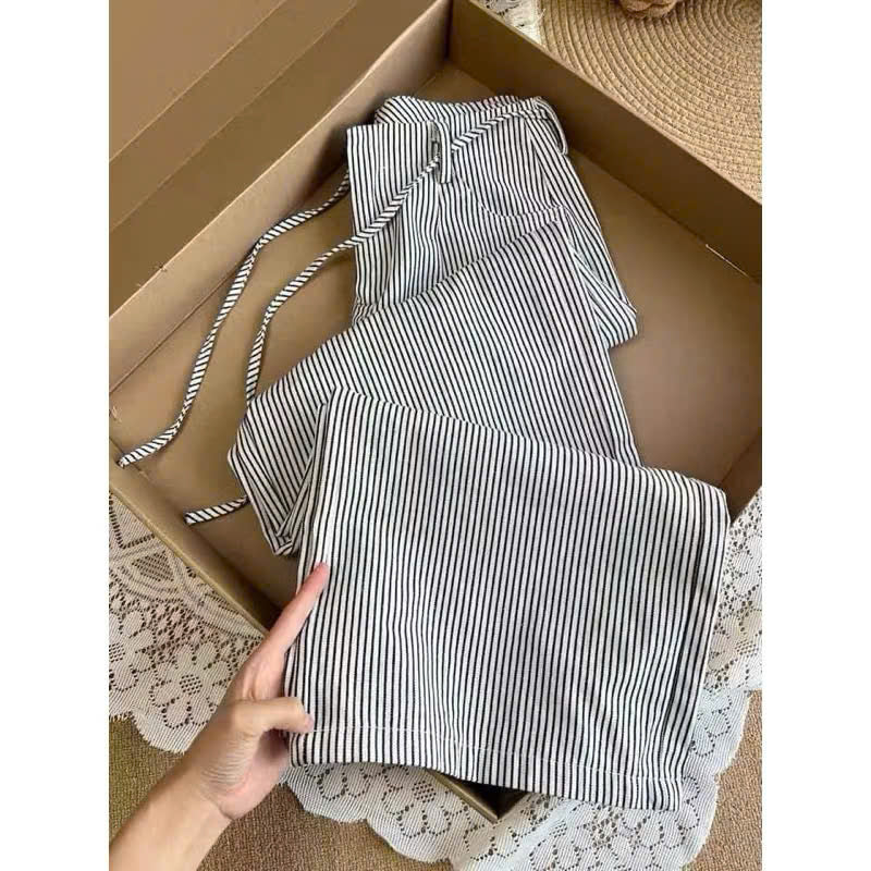 High-Waisted Wide-Leg Kaki Jeans – Korean Style