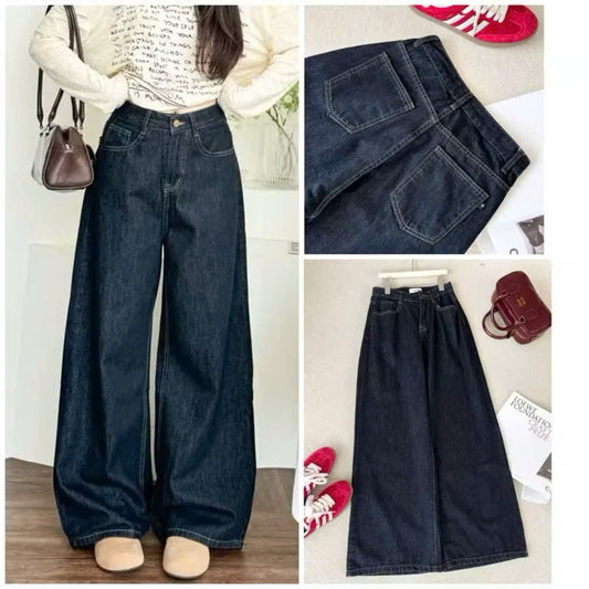 Women's Straight-Leg Jeans